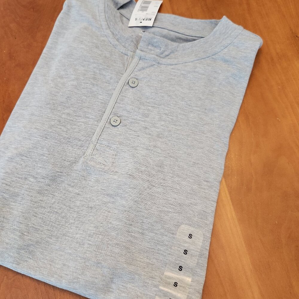 Gap Light Gray Henley Shirt - Men's Size Small NEW